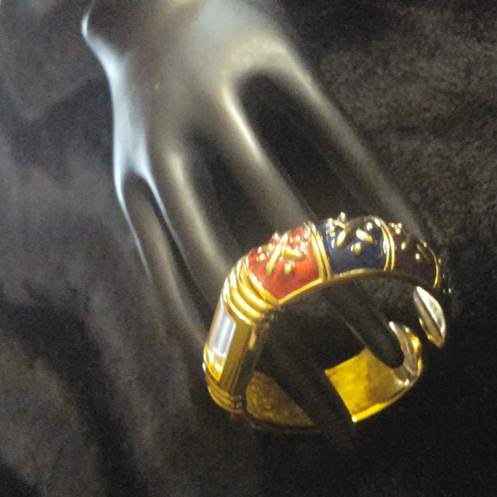 Joan Rivers Cuff Watch, EUC - Picture 2 of 7